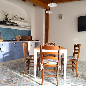  Maison d'hôtes Dimora D'estate